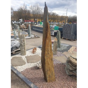 Monolit „Skalunas Black Rough” (szt.)– kamień dekoracyjny
