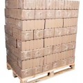 Paleta brykietów dębowych (z twardego drewna), 960 kg 